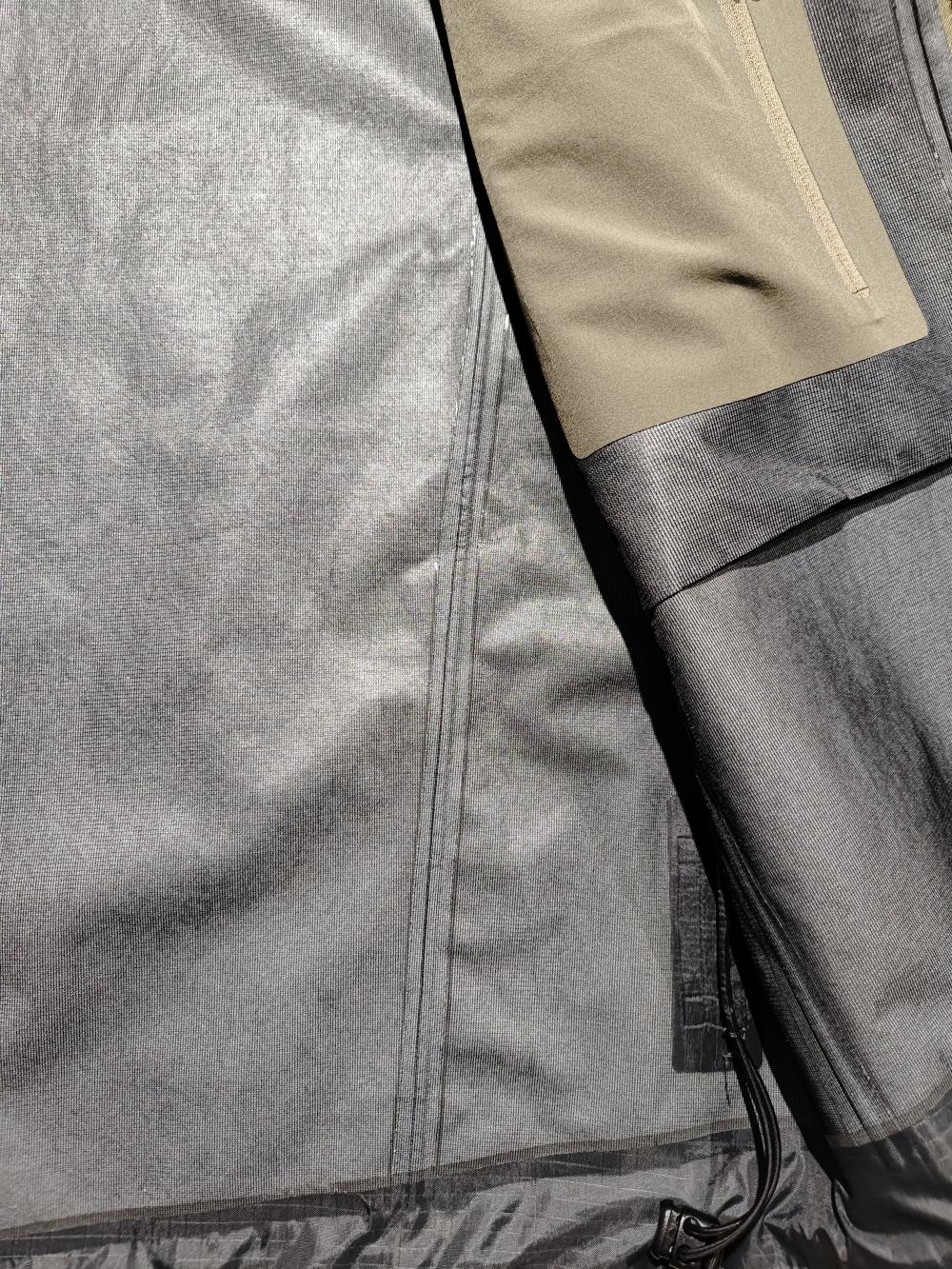 Unisex Core Hardshell Jacket