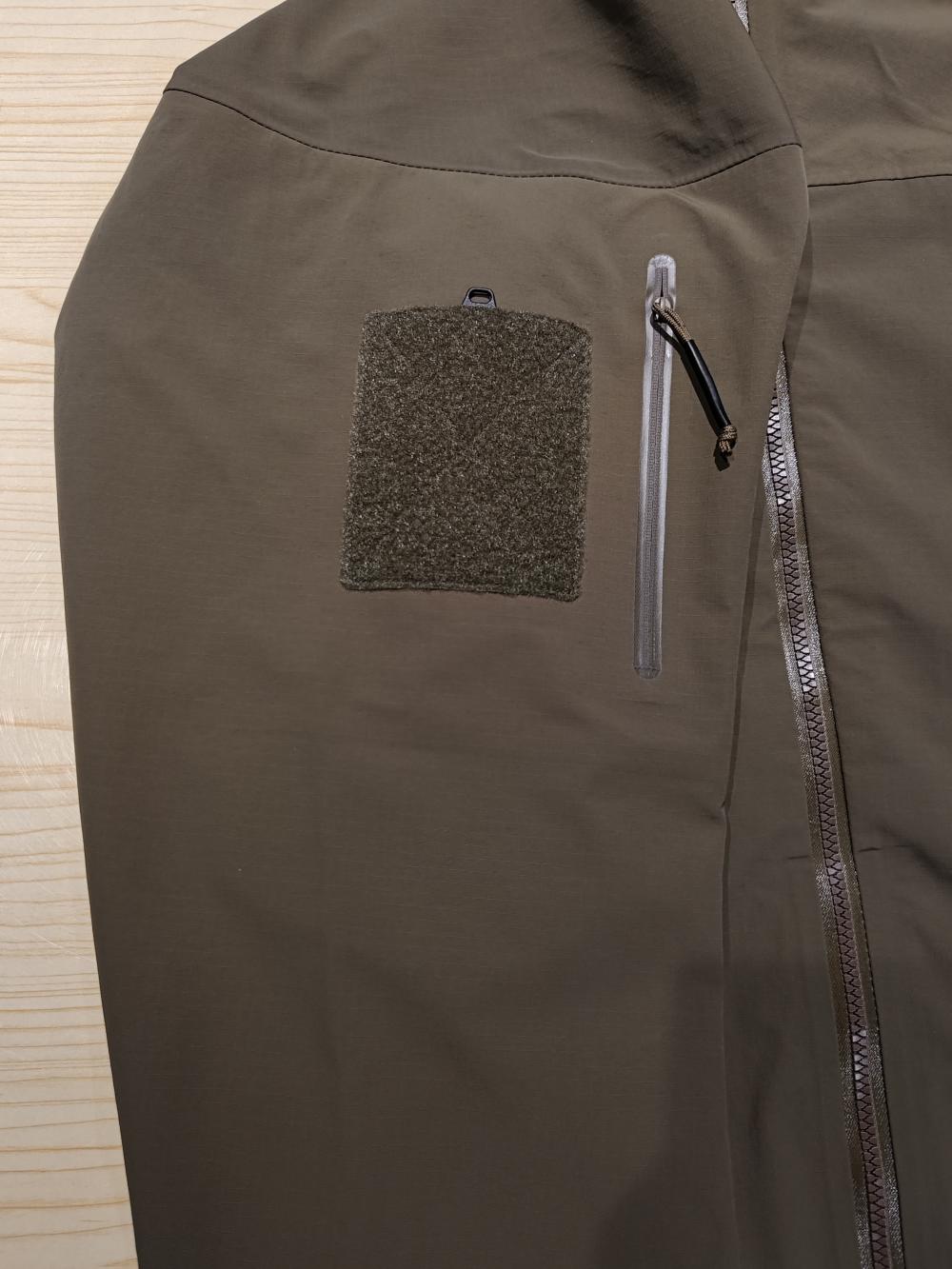 Unisex Core Hardshell Jacket
